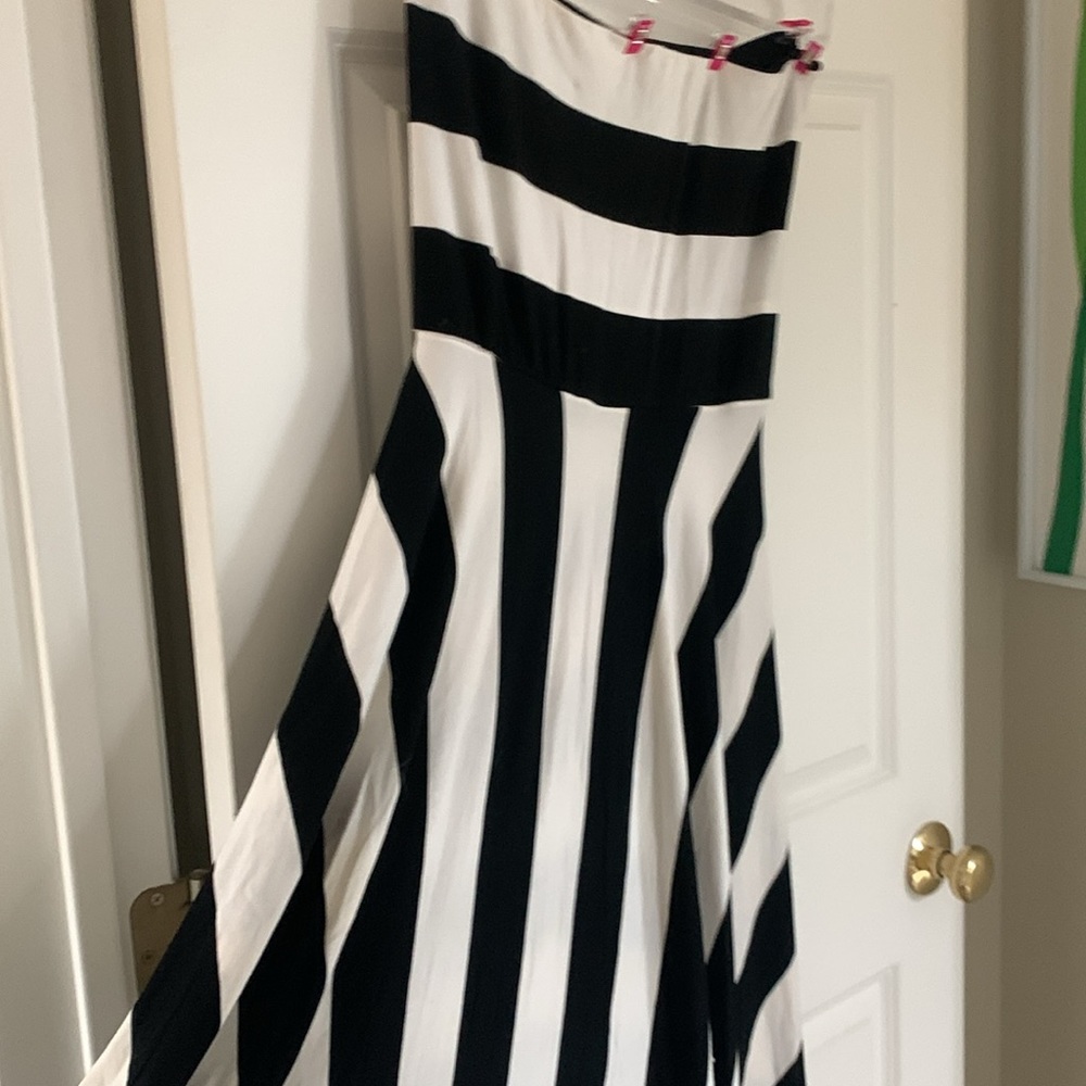 NWT Elan black and white stripes strapless maxi A-line stretchy knit dress